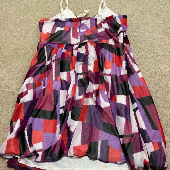 Studio Y size small spaghetti strap tank top Purple Geometric print - Picture 5 of 6